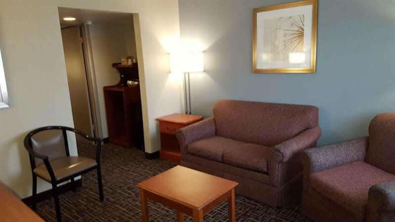 Red Roof Inn Morton Grove Exterior photo